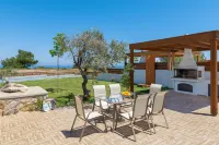 Sperveri Enalio Villas - Heated Pool