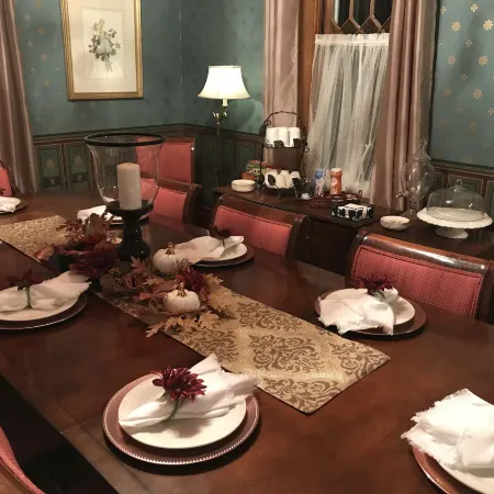 The Nauvoo Grand Bed & Breakfast