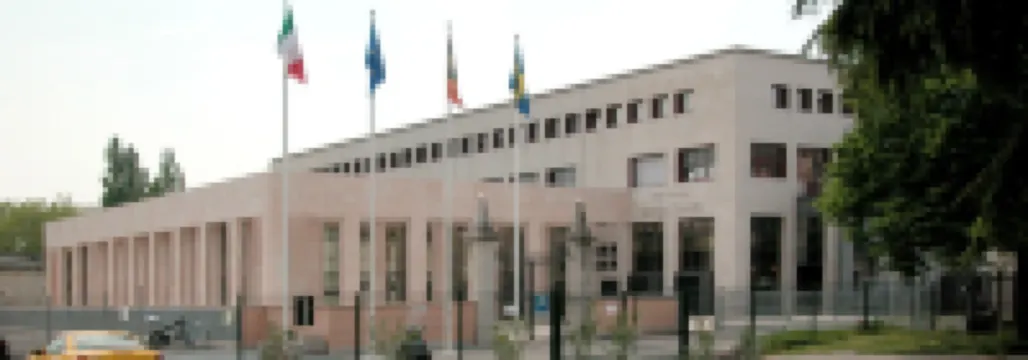 Giardino Giusti House & Court