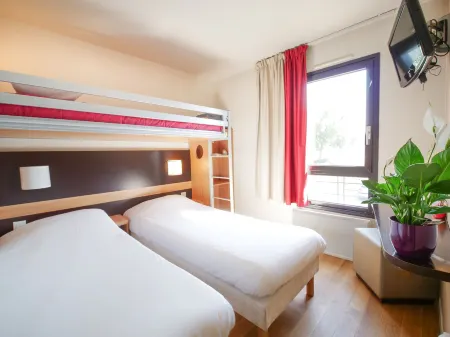 Hôtel Inn Design Resto Novo Chartres Отели в г. Эр и Луар