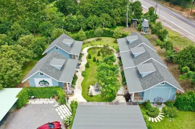 Little Cottage Hotels in Mueang Chanthaburi District