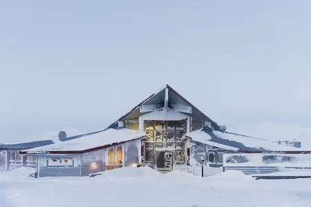 Radisson Blu Polar Hotel, Spitsbergen Отели рядом с достопримечательностью «Всемирное семенохранилище»