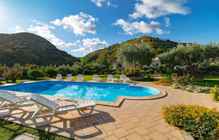 Villa Garden