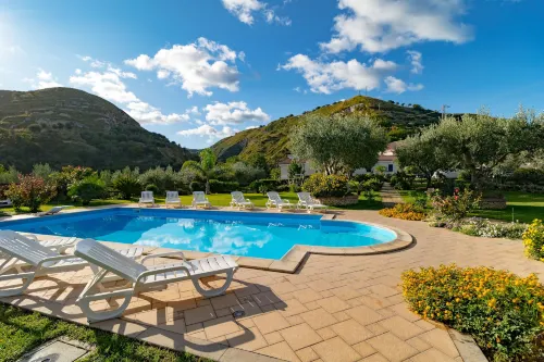 Villa Garden - 2-Star