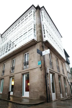 Casas Reais Boutique Отели рядом с достопримечательностью «Miradoiro Costa Vella»