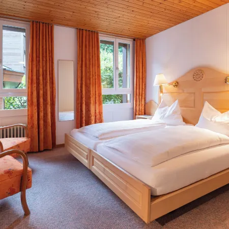 Hotel Bellevue - Traditional Swiss Hideaway
