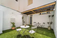 La Siesta de Picasso Hotels near La Malagueta