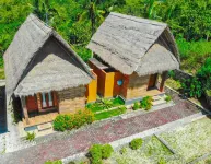 Batang Golden Hills Villa and Resto Hotels near Diamond Beach