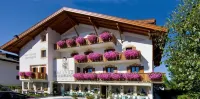 Hotel Tschurtschenthaler Hotels in San Candido