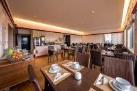 Best Western Adagio - parking