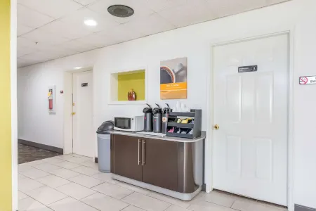 Motel 6 Gastonia, NC Отели в г. Кроудерс Маунтин