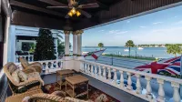 Casablanca Inn on the Bay
