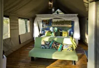 Hyena Pan Hotels in Ngamiland North