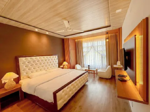 HOTEL VINTAGE Hotels near Tushita Homestay