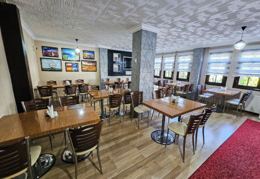 술탄 사라이 호텔