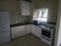 Tsumeb Park Self Catering Suites فنادق في 