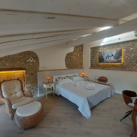 B&B Corte Colli Antichi Отели в г. Сона