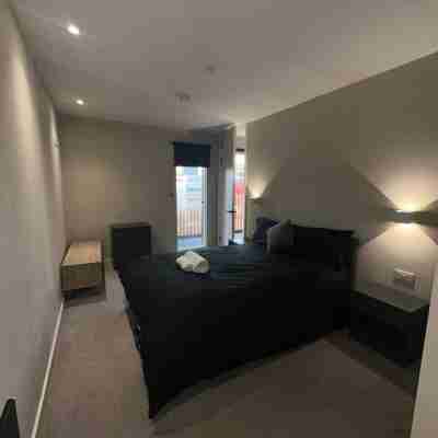 O M Luxurious apartments Rooms