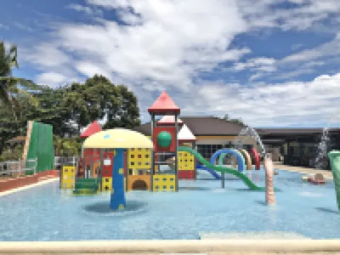 伊洛伊洛海洋花園度假村