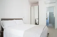 拉臘別墅酒店