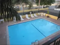Lotus of Lompoc - A Great Hospitality Inn - Pools