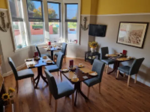 セント レナーズ ゲスト ハウス ラーグスのホテル