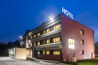 Hotel Airmotel Hotel in zona Arcomai Snc Di Paola Sfameni E Davide Busato