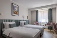Hotel H12 - 4つ星
