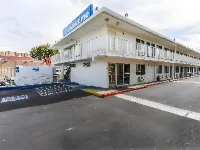 Motel 6 Santa Clara, CA