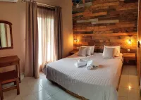 Anemos Hotel Hotels in Polychrono