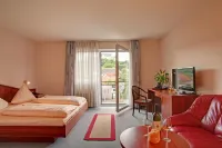 Land-Gut-Hotel BurgBlick Hôtels à : Commune fusionnee de Bad Kreuznach
