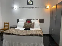 Cozy  Cabin Guest Lodge