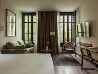 Batimont Suites Hotels near Zubizuri