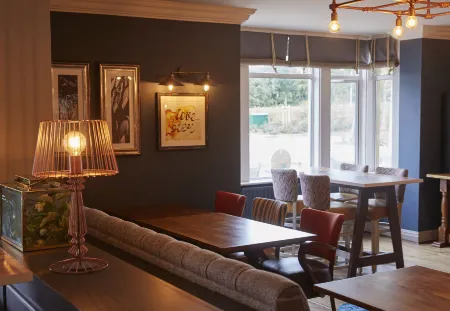 The Churchill Отели рядом со станцией Swindon Railway Station