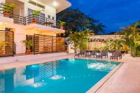 In the Shade Hotel - Coworking - 300Mbit - Adults Only - Beach