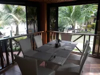 Anda White Beach Resort - Morgenmad
