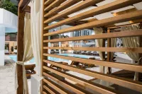 Seven Suite B&B - Pool