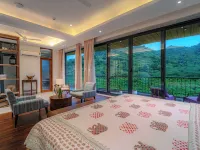 Artisav House Hotels near Amer