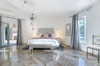 Golfinhos - MAGNIFICENT & SPACIOUS 5 BEDROOM VILLA