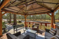 88 Acres Cottage in Big Bear w HotTub