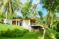 EM HILL ESTATE LOMBOK Отели рядом с достопримечательностью «Terasering Mareje»