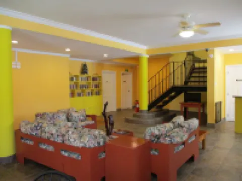 Harlem B & B Hotels in Oistins