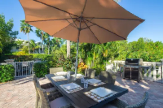 Waterfront Oasis W Boat Dock Heated Pool Hotels in Key Colony Beach