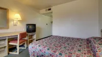 Red Carpet Inn Jeffersonville