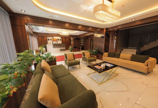 미르 에미르 호텔