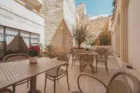 Maria Rosa Suites Hotels in Xlendi