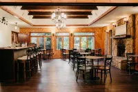 Sylvan Valley Lodge & Cellars Hotels in White County