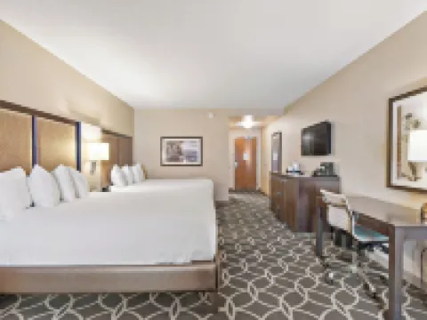 The Inn at Charles Town / Hollywood Casino Hotels in Jefferson County