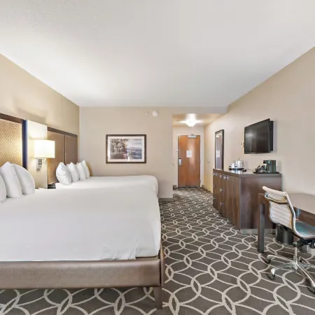 The Inn at Charles Town / Hollywood Casino