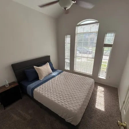 Texas Charm Hideaway 3 bedrooms-4 beds